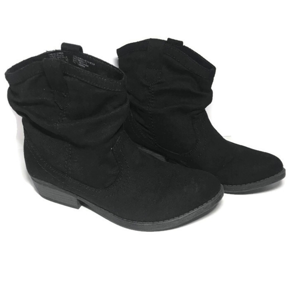 BLACK SUEDE BOOTIES EUC